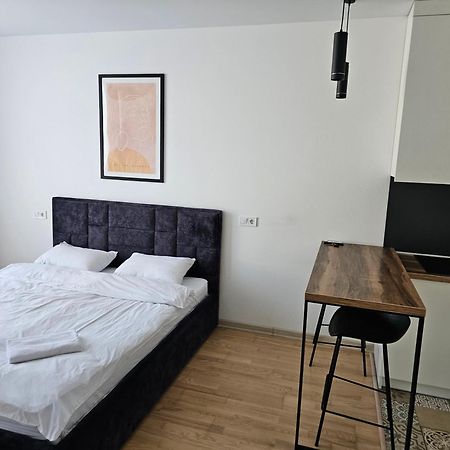 Nyvky Like Home - Studio - Apt 35 Київ Екстер'єр фото